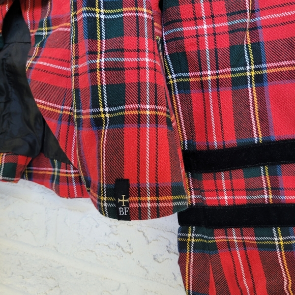 Military Style Red Plaid Blazer - Picture 4 of 8